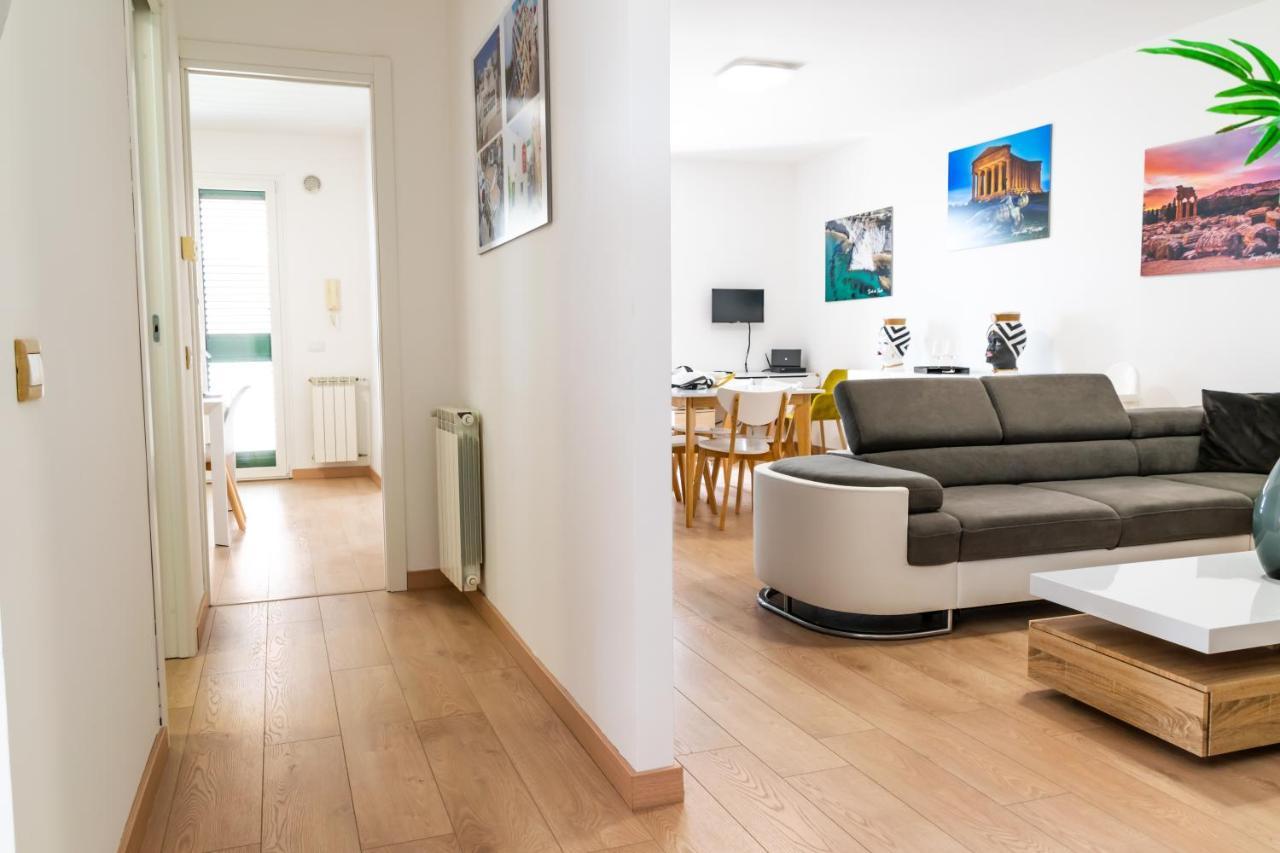 Diana Holiday Home อากริเจนโต ภายนอก รูปภาพ